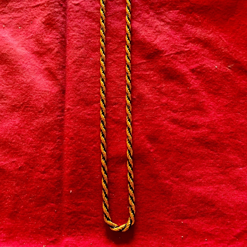 Gold tone necklace